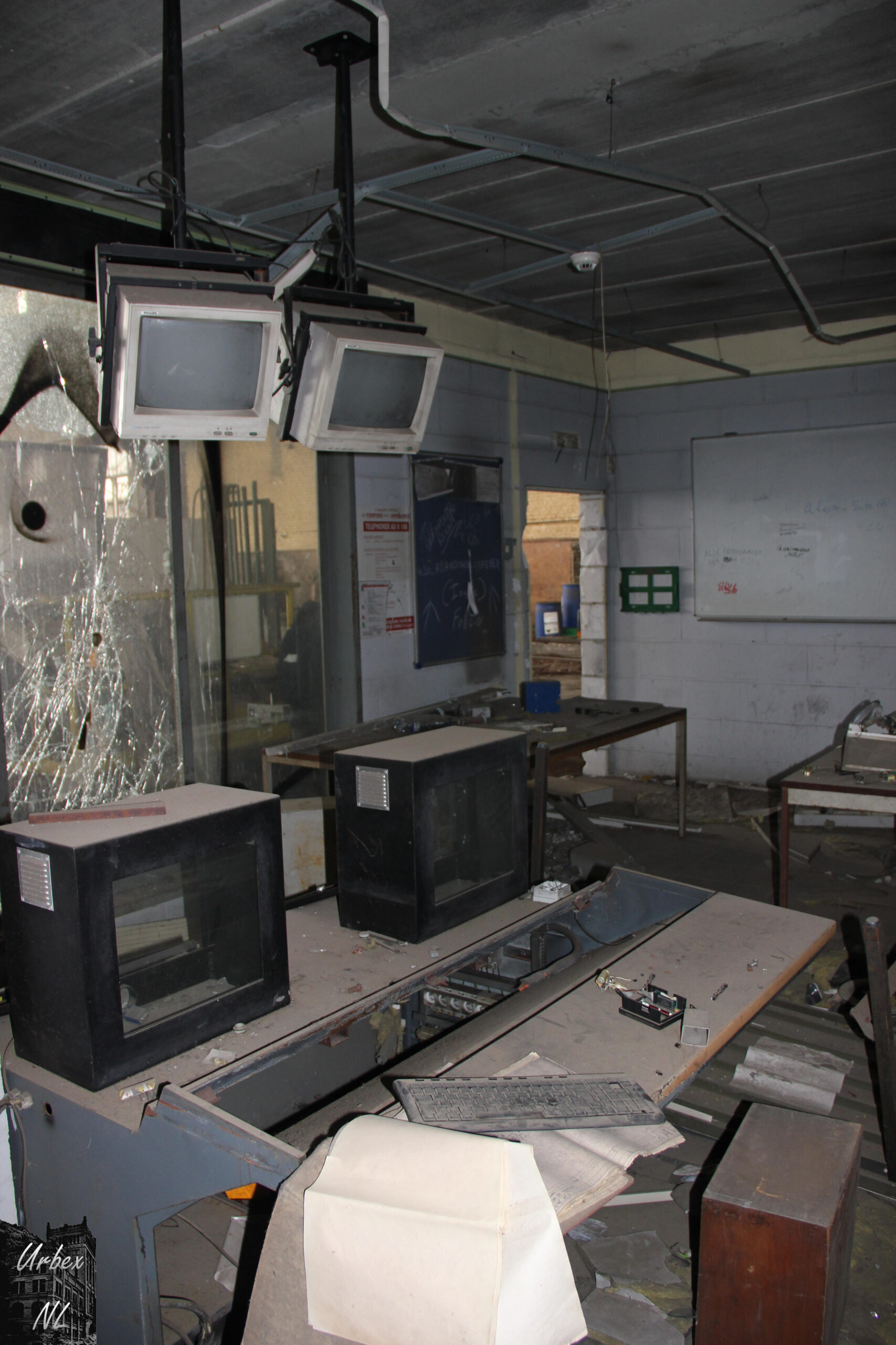 2025-5 Control Room S